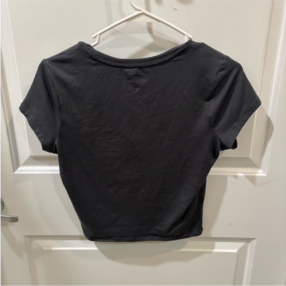 Hollister Soft stretch seamless fabric crew baby tee - Picture 5 of 5